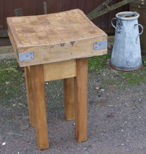 pretty french beech wood butchers block